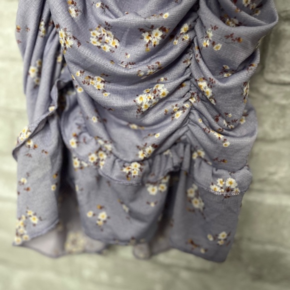 Purple Floral Ruched Mini Dress – Size Small, Never Worn - Picture 3 of 3